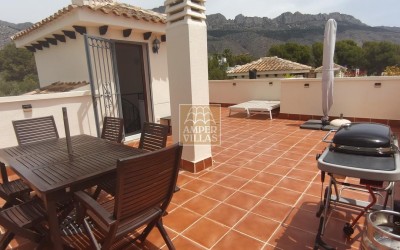 A lovely apartment with spacious terraces.